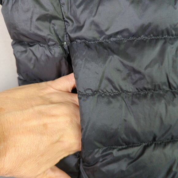 Uniqlo Down Puffer Vest Womens S Black Lightweight Waterproof - Picture 4 of 7